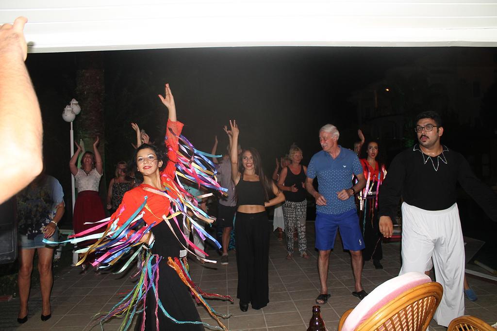 Olympos Hotel โอลลุนเดนิซ ภายนอก รูปภาพ